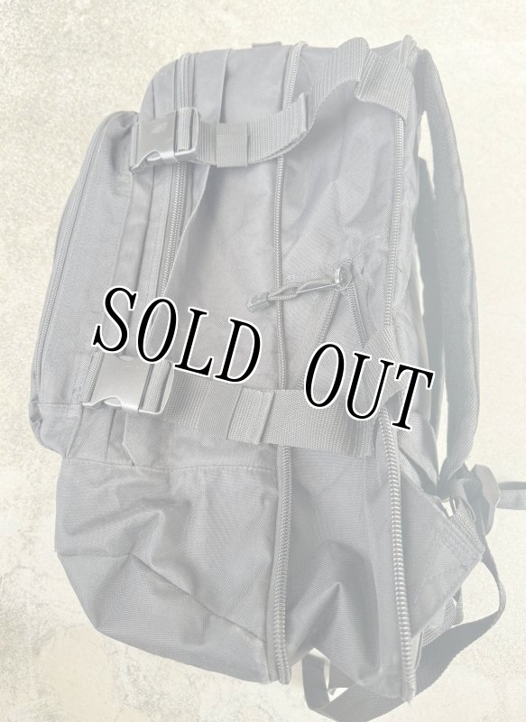 画像2: 米海軍放出品 MERCURY LUGGAGE 3 DAY  STRETCH BACKPACK (2)