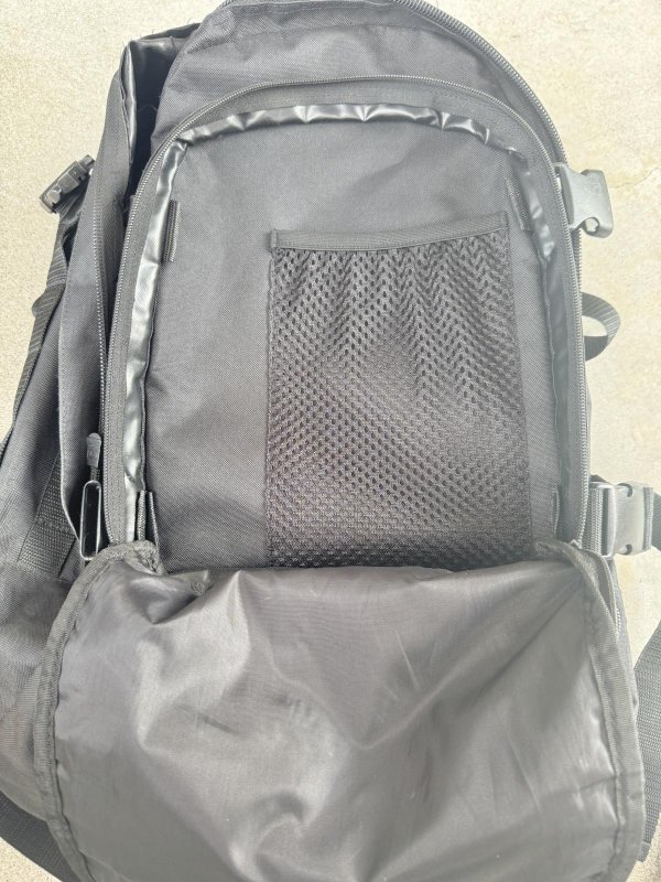 画像9: 米海軍放出品 MERCURY LUGGAGE 3 DAY  STRETCH BACKPACK (9)