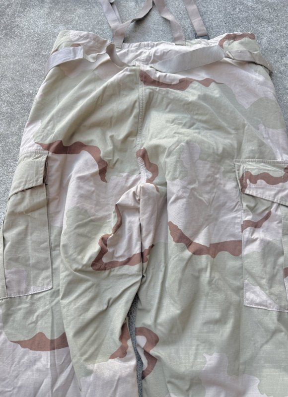 画像3: 米軍実物 科学防護服 デザート3C　 ケミカル パンツ　L-L (3)