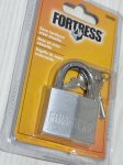 画像2: 米軍放出品  FORTRESS Lock マスターロック 1840D  (2)