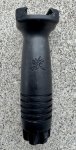 画像3: 米軍実物 KNIGHTS ARMAMENT ライフルグリップ    (3)