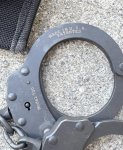 画像3: 米軍実物 Peerless Handcuff Company ハンドカフ Model 700 GALLS社 ポーチセット (3)