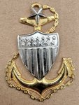 画像1: 米軍実物 湾岸警備隊 U.S. COAST GUARD SENIOR CHIEF PETTY OFFICER キャップ  帽章 (1)