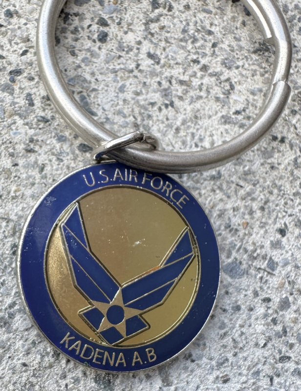 画像2: 米軍放出品 US AIR FOCSES キーホルダー (2)