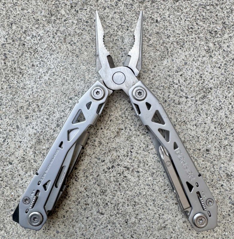 画像2: 海兵隊放出品 GERBER マルチツール   サスペンション NXT ガーバー  (2)