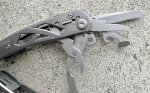 画像2: 米軍放出品 GERBER サスペンション マルチプライヤー ツール  (2)