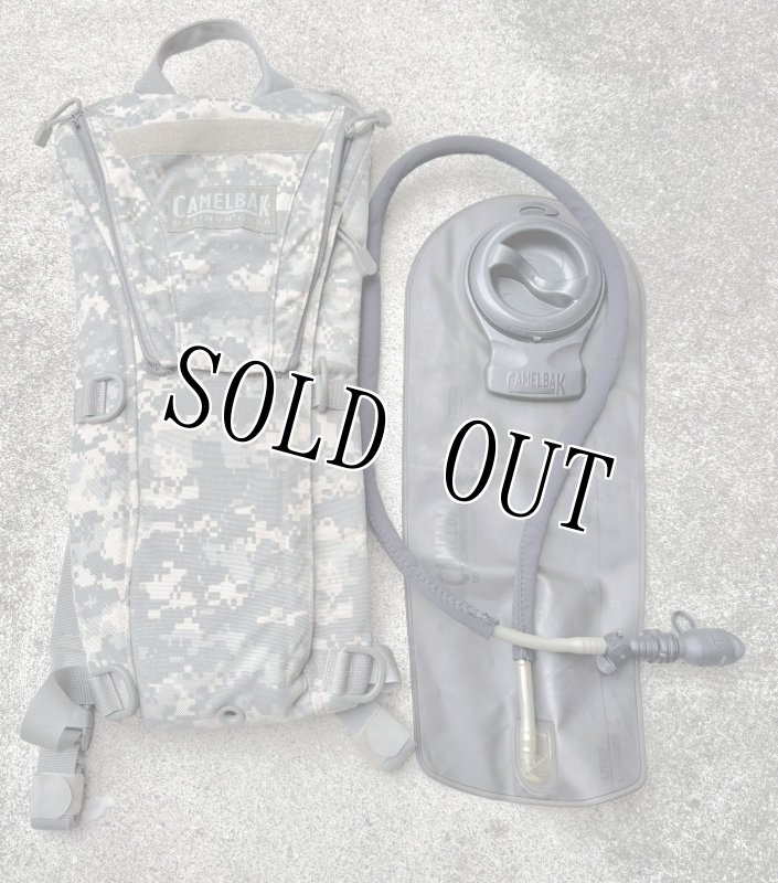 画像1: 米軍放出品 CAMELBAK キャメルバック   MAXIMUM GEAR THERMOBAK 3L ハイドレーションバッグ サーモバック  (1)