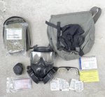 画像1: 米軍実物 M50 ガスマスク 官給品 MEDIUM (1)