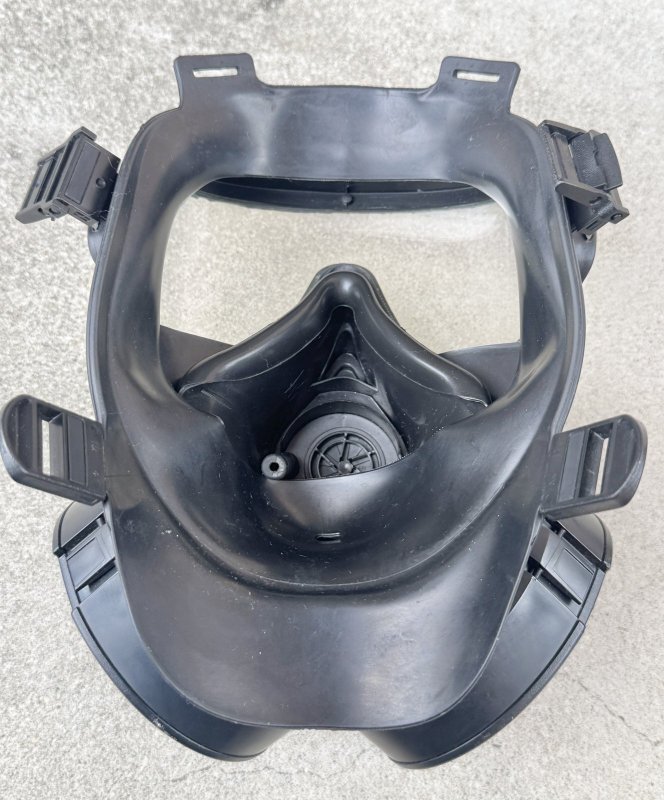 画像3: 米軍実物 M50 ガスマスク 官給品 MEDIUM (3)