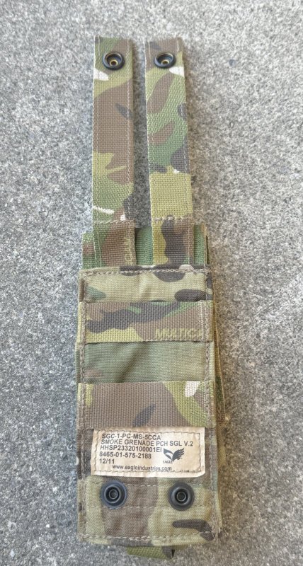 画像5: 米軍実物 EAGLE Smoke Grenade Pouch  c  マルチカム SOFLCS  (5)