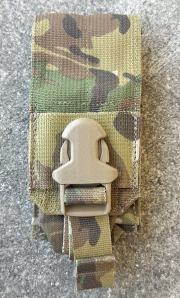 米軍実物 EAGLE Smoke Grenade Pouch c マルチカム SOFLCS ポーチ