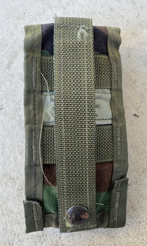 画像10: 米軍実物 9mm ベレッタ  マガジン ポーチセット (10)