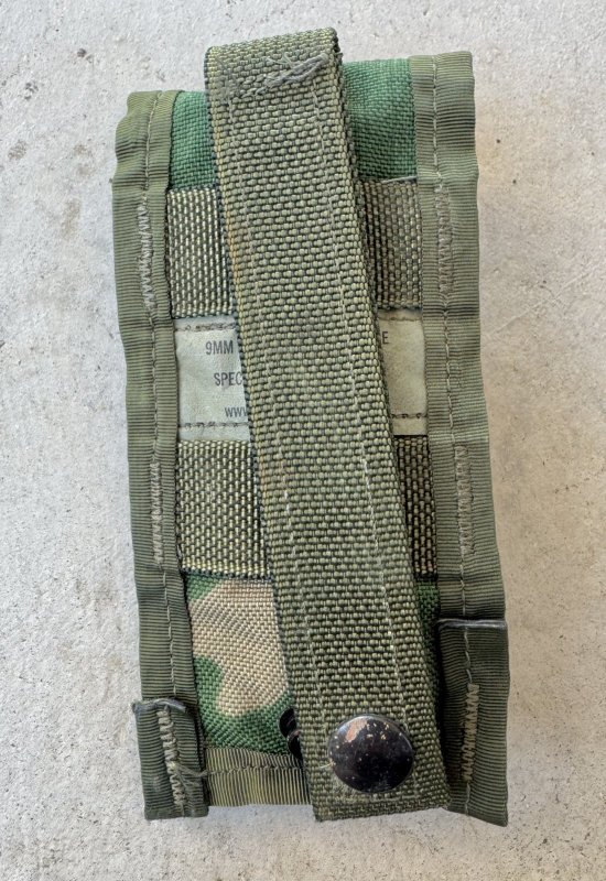 画像10: 米軍実物 9mm ベレッタ  マガジン ポーチセット (10)