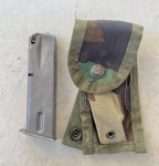 画像1: 米軍実物 9mm ベレッタ  マガジン ポーチセット (1)