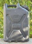 画像1: 米軍実物 WATER タンク　(プラスチック) ブラック　❹ (1)