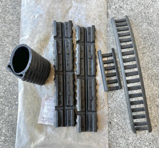 米軍放出品.KNIGHTS .ARMAMENT. ナイツ レールカバー