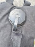 画像4: 米軍放出品 CAMELBAK   ハイドレーションバッグ 70 OZ(2リットル) (4)