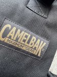 画像7: 米軍放出品 CAMELBAK   ハイドレーションバッグ 70 OZ(2リットル) (7)