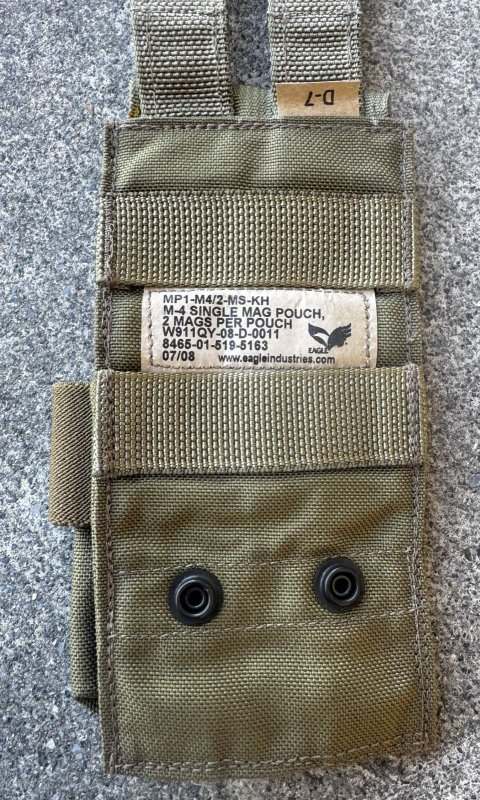 画像4: 米陸軍実物 EAGLE シングル M4/M16   マガジンポーチ SFLCS カーキ (4)
