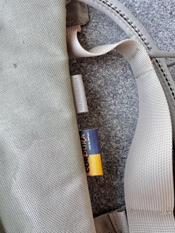 画像6: 米軍放出品 CAMELBAK   ハイドレーションバッグ 70 OZ(2リットル) (6)