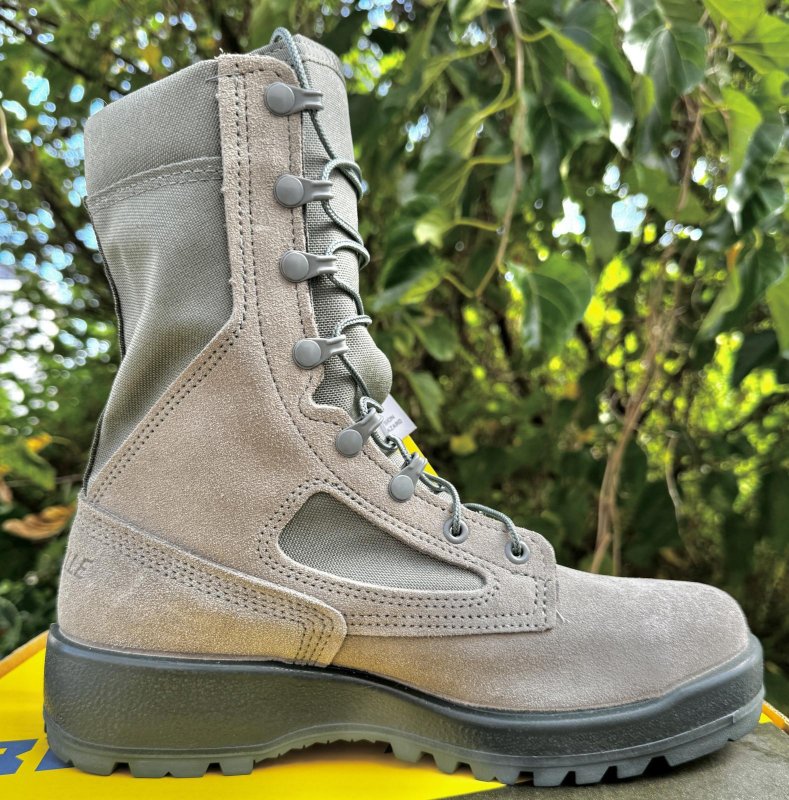 画像6: 米軍実物　Billeville ABU 600 ST ブーツ  7.5 R (6)