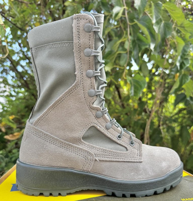 画像4: 米軍実物　Billeville ABU 600 ST ブーツ  7.5 R (4)