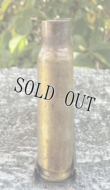 画像4: 米軍実物 7.62mm 空薬莢5連 薬莢 クリップ セット 使用済み 安全品 (4)