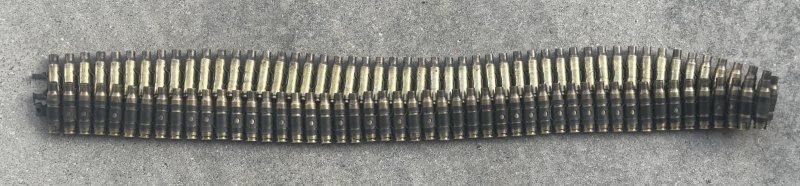 画像1: 米軍実物 7.62mm 100連発 ベルトリンク セット 空薬莢 ⑵ (1)