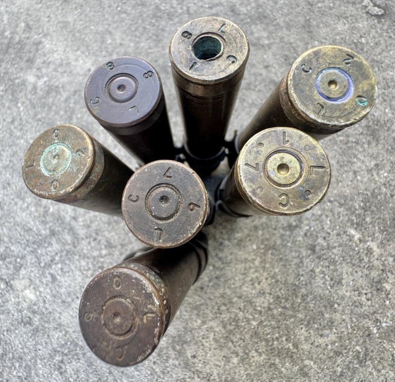 画像3: 米軍実物 12.7mm弾 空薬莢 ベルトリンク セット 7発 使用済み 安全品 (3)