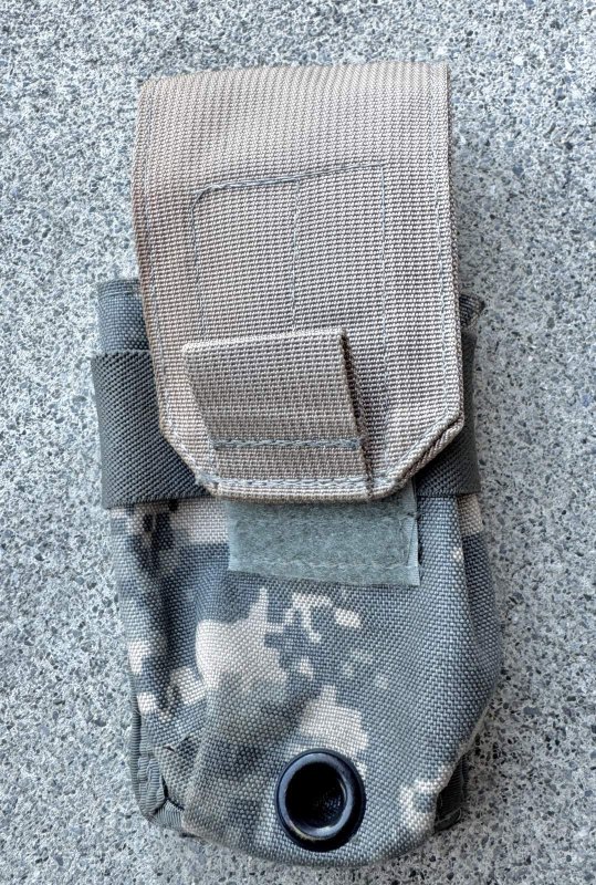 画像1: 米軍放出品 BDS TACTICAL マガジンポーチ  ACUポーチ  (1)