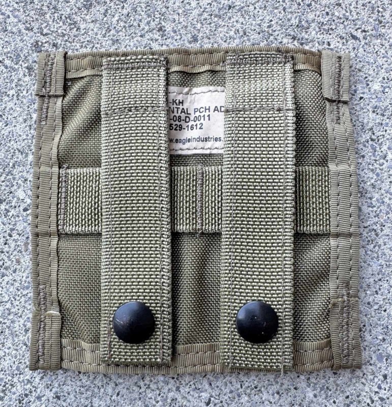画像1: 米軍実物　EAGLE SFLCS ホリゾンタル ポーチアダプター (1)