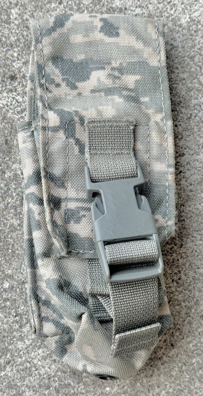画像1: 米空軍実物 GCS製 DF-LCSトリプルマガジン ポーチ ABU ポーチ (1)