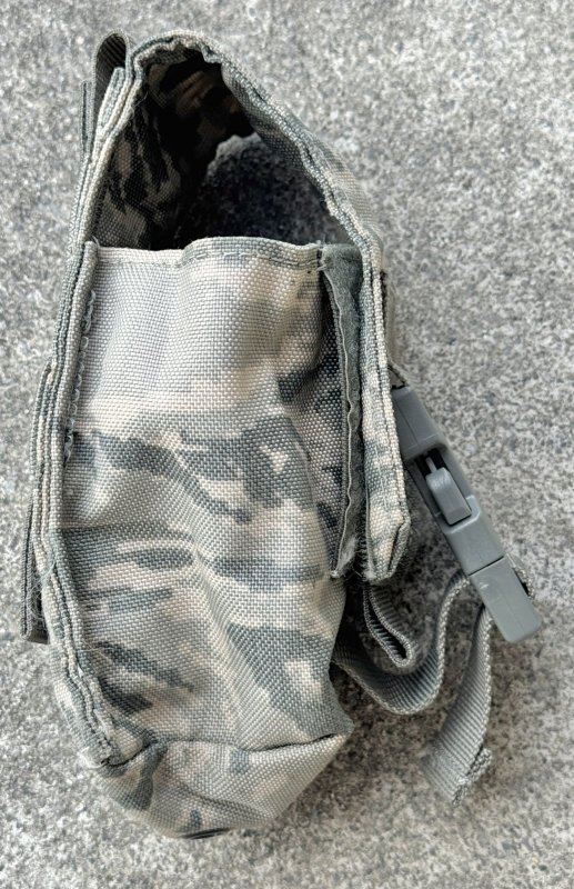 画像4: 米空軍実物 GCS製 DF-LCSトリプルマガジン ポーチ ABU ポーチ (4)