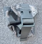 画像1: 米軍実物 放出品 ハンド グレネードポーチ  ACU ポーチ (1)