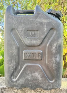 ウオータータンク／ジョグ／ジェリ缶 - 米軍放出品販売 US SURPLUS