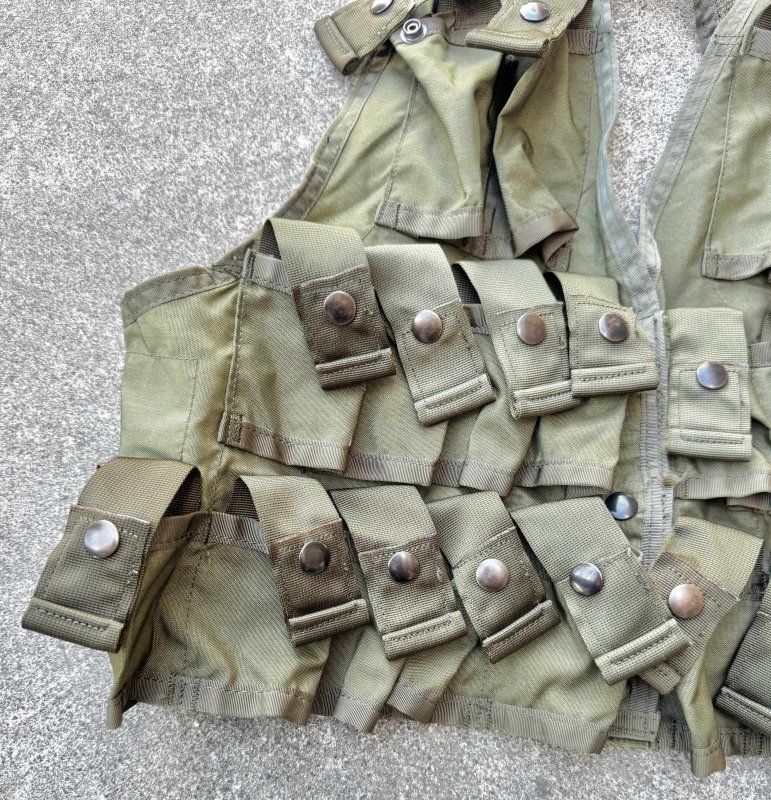 画像2: 米軍実物  NAM戦 70's グレネイド キャリア ベスト DSA-73年 (2)