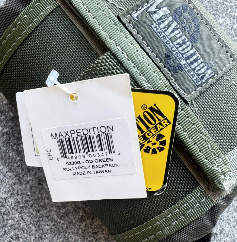 画像4: 米軍放出品 Maxpedition ロリーポリ バックパック 防汚 防水 (4)