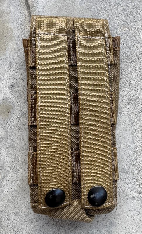 画像4: 米軍放出品 ギアキーパー リトラクター ミディアム ポーチ コヨーテ  gear keeper  (4)