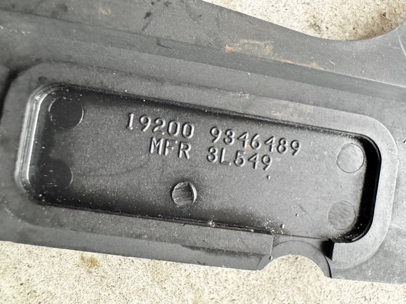 画像2: 米軍実物 Beretta ベレッタ　M9 /92FS Beretta 左側 グリップパネル（樹脂製） (2)