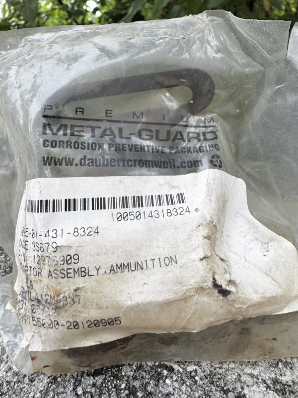 画像11: 米軍実物　M240 Ammunition アダプター (11)