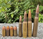 画像1: 米軍実物 7.62mm x 5.56mm x 9mm 空薬莢 薬莢 8発セット 使用済み 安全品 (1)