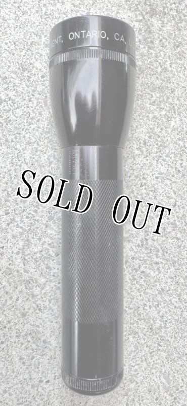 画像2: 米軍放出品 MAG-LITE(マグライト) ML25LT LED フラッシュライト 警棒 懐中電灯   (2)