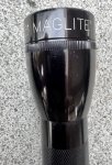 画像4: 米軍放出品 MAG-LITE(マグライト) ML25LT LED フラッシュライト 警棒 懐中電灯   (4)