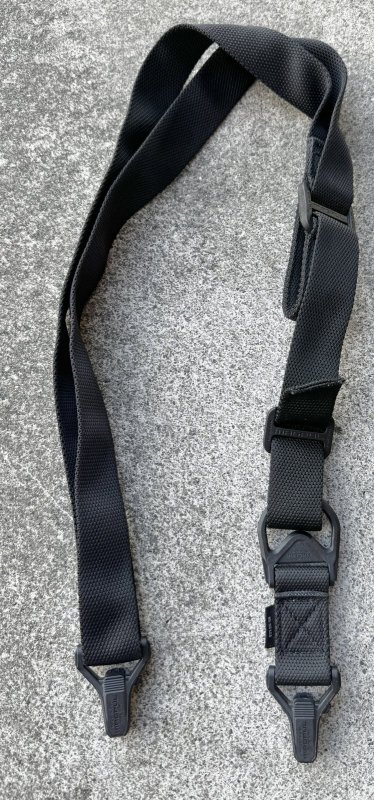 画像1: 米軍放出品 実物 MAGPUL マグプル MS3 GEN2 スリング ブラック  (1)