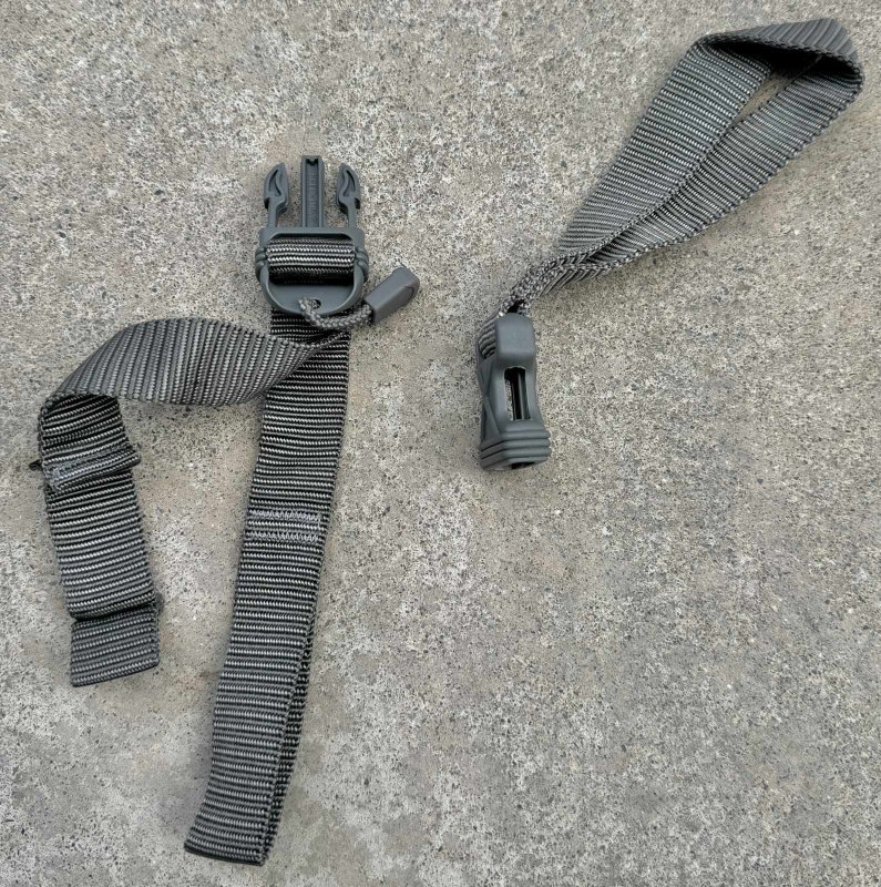 画像6: 米軍放出品 SPEC-OPS WOLF-HOOK Combat Weapon Sling (6)