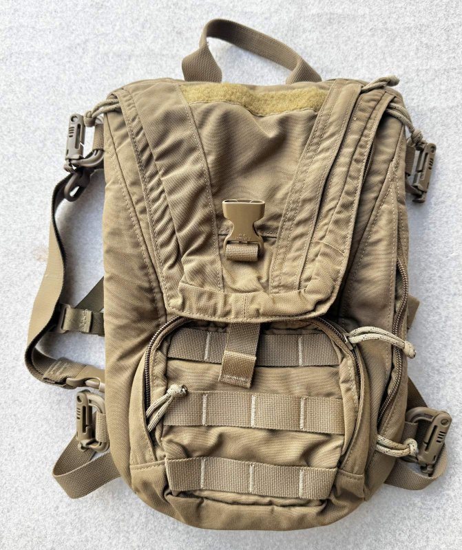画像2: 海兵隊実物 FILBE  CAMELBAK キャメルバック   ハイドレーション キャリア (2)