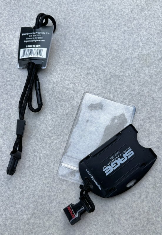 画像2: 米軍放出品 SAGE デュアル アイディー ホルダー クイック ディタッチ バッジ ホルダー (2)