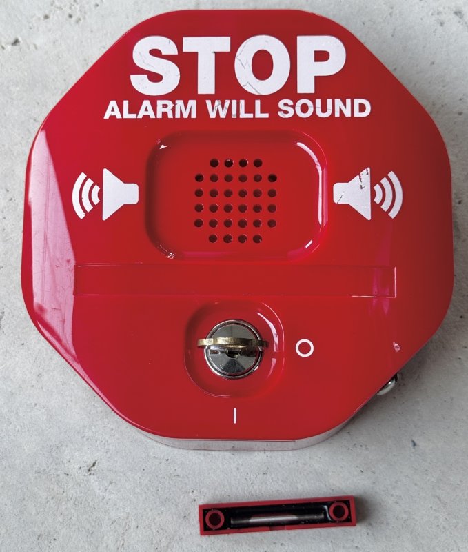 画像1: 米軍放出品 SAFETY TECHNOLOGY INTERNATIONAL STI-6400   出口ストッパー 多機能ドアアラーム 緊急ドア不正な出入り防止 (1)