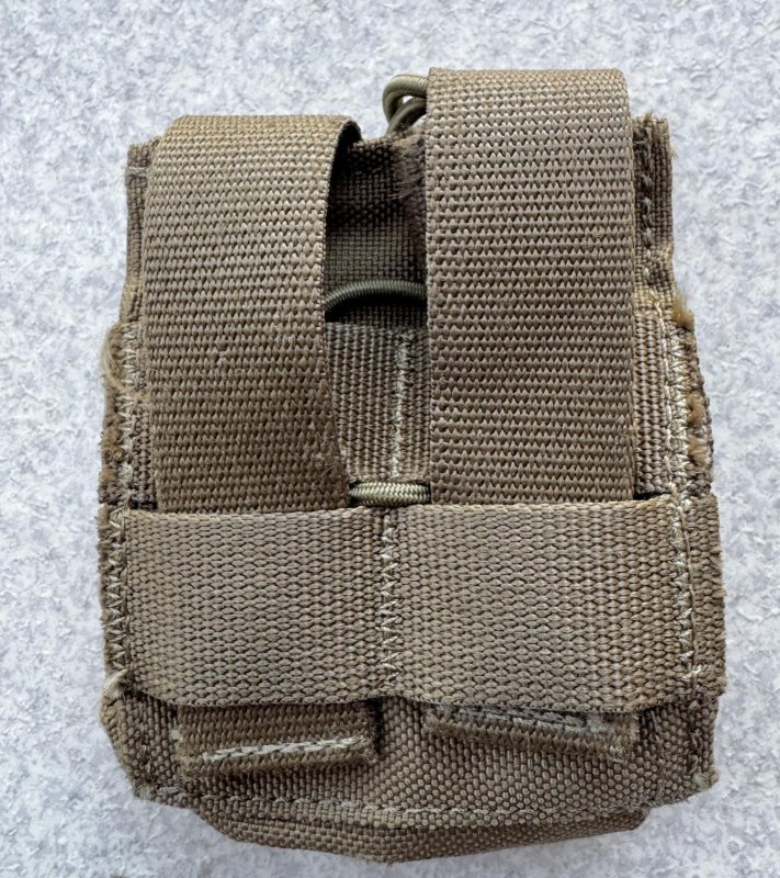 画像3: 米海兵隊放出品 実物 T3 Gear シングル M4/M16 マガジン ポーチ (3)