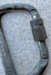 画像3: 米軍放出品　オメガパシフィック OMEGA PACIFIC　ロック付きカラビナ (3)